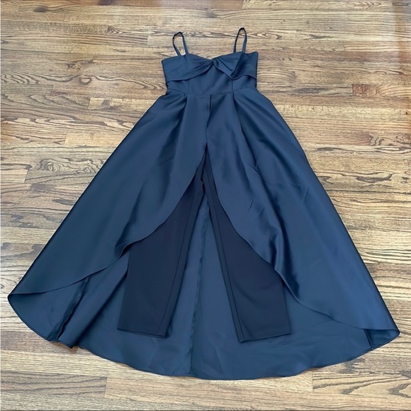 NEW Adrianna Papell Black Mikado Crepe Jumpsuit with Ballgown Overlay NWT size 4 - Picture 3 of 6